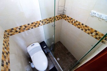 apartamento 3 dormitorios cerca al mar