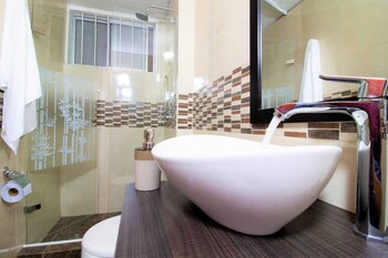 apartamento 3 dormitorios cerca al mar