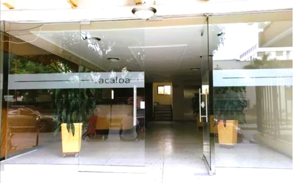 apartamento 3 dormitorios cerca al mar