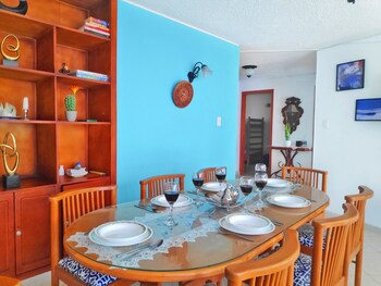 apartamento 3 dormitorios cerca al mar