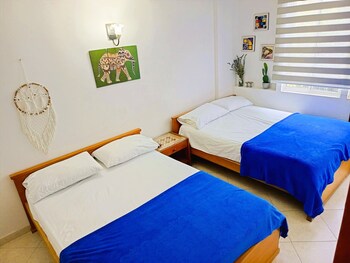 apartamento 3 dormitorios cerca al mar