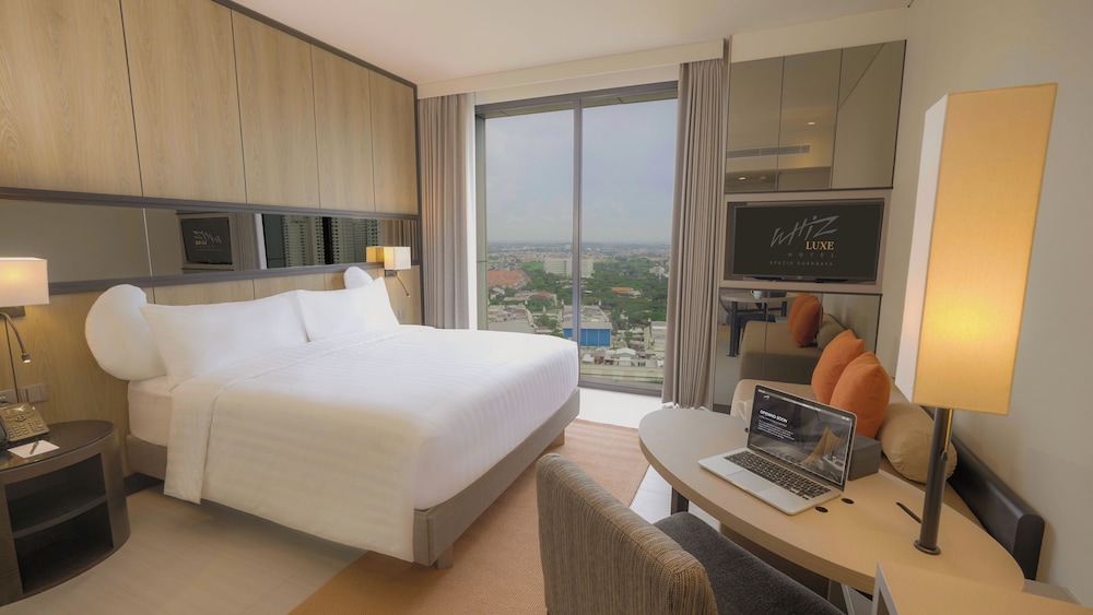 whiz luxe hotel spazio surabaya