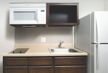 woodspring suites rochester greece