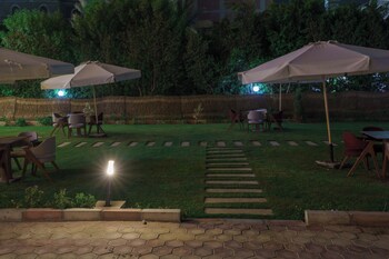 pyramids sunrise inn