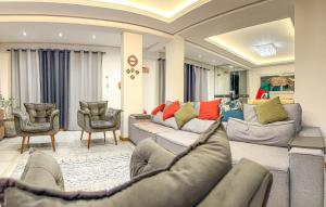 hotel golden hills