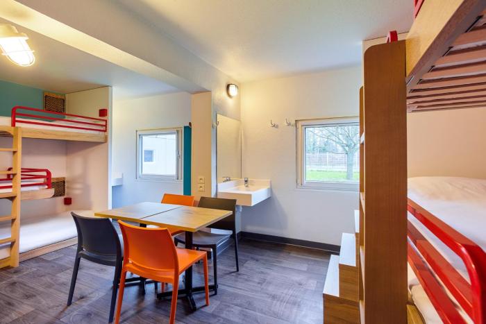 hotelf1 paris porte de chatillon renove