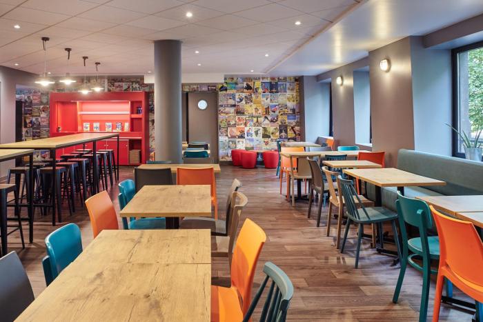 hotelf1 paris porte de chatillon renove