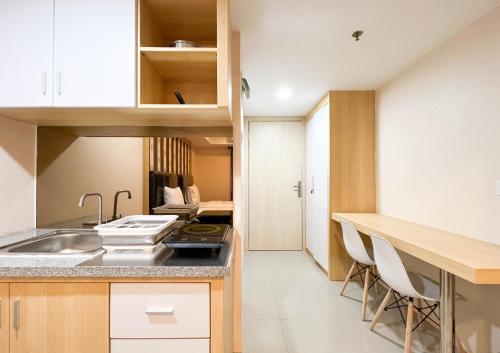 nice and tidy studio at de prima apartment
