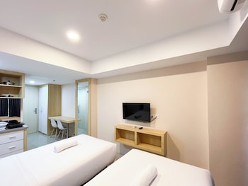 nice and tidy studio at de prima apartment