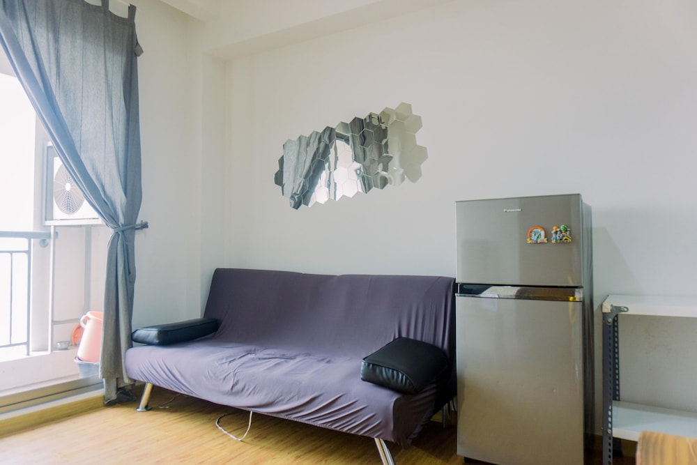 cozy stay 1br at m town signature apartment