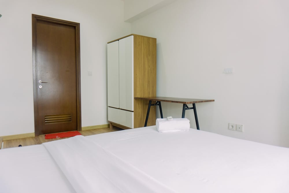 cozy stay 1br at m town signature apartment