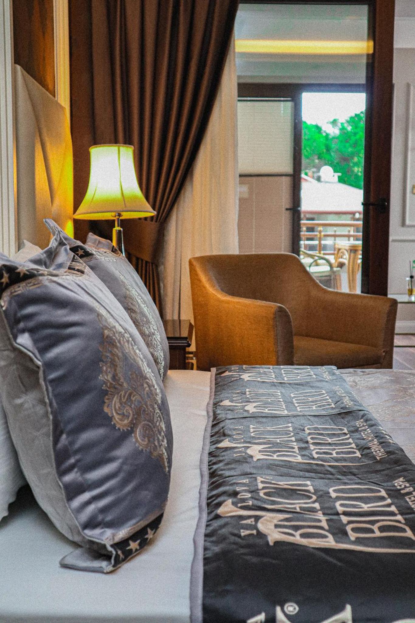 black bird thermal hotel and spa