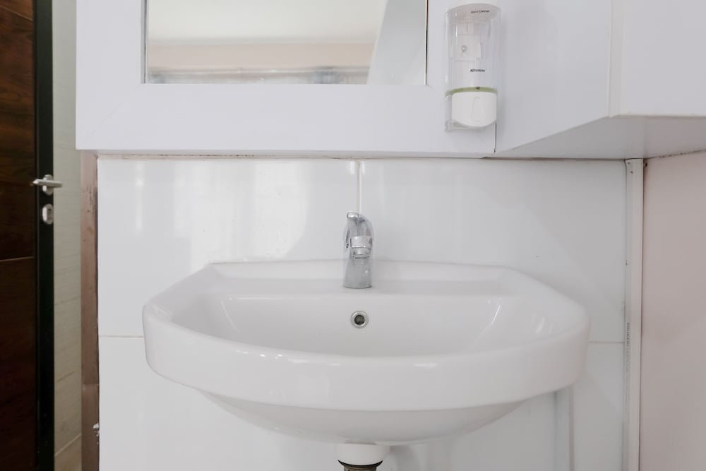 good deal 2br at gateway pasteur apartment
