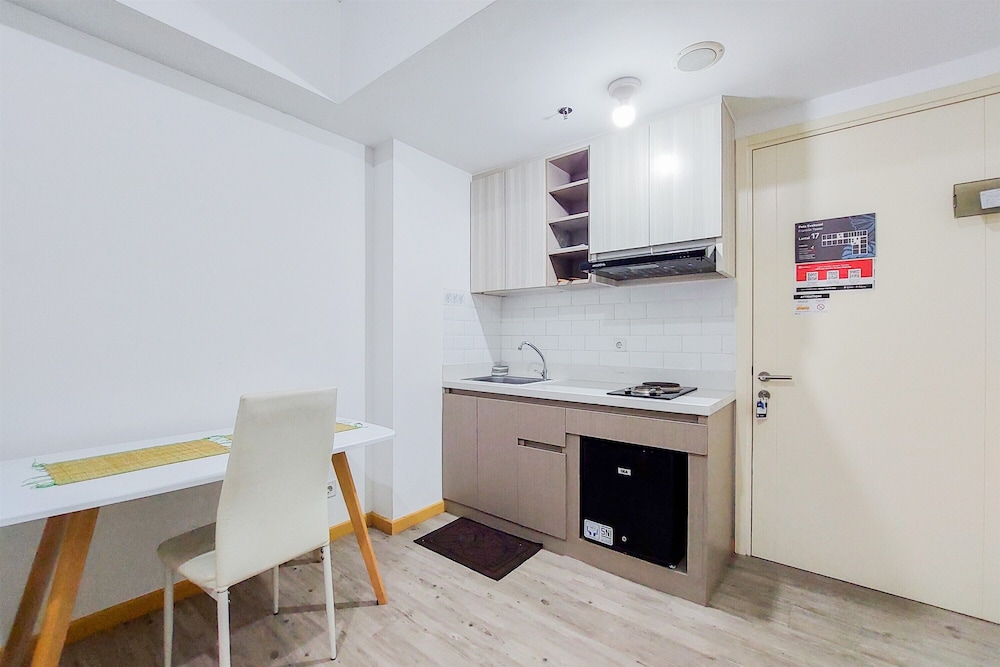 nice 2br apartment at m town residence
