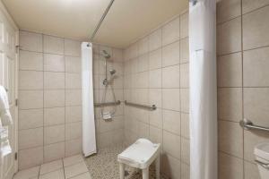 days inn by wyndham maui oceanfront