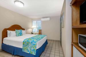 days inn by wyndham maui oceanfront