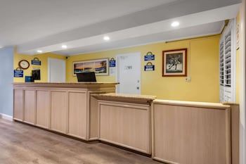 days inn by wyndham maui oceanfront