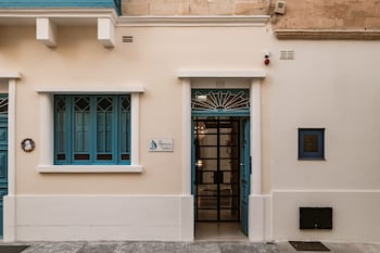 the sliema suites