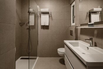 the sliema suites