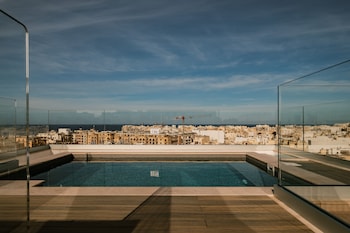 the sliema suites