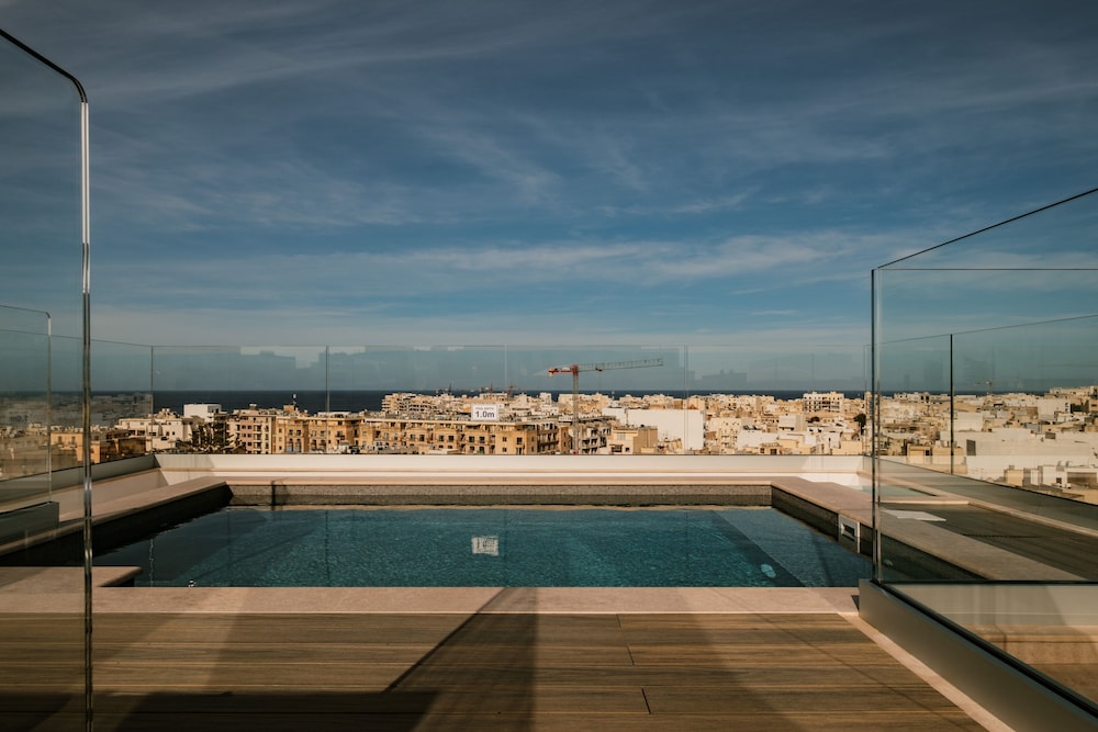 the sliema suites