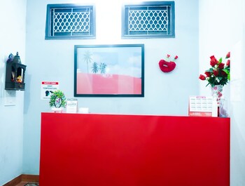 roomshala hotel prince residency