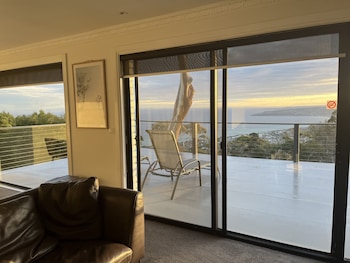 arthurs holiday villa