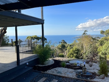 arthurs holiday villa