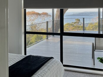 arthurs holiday villa