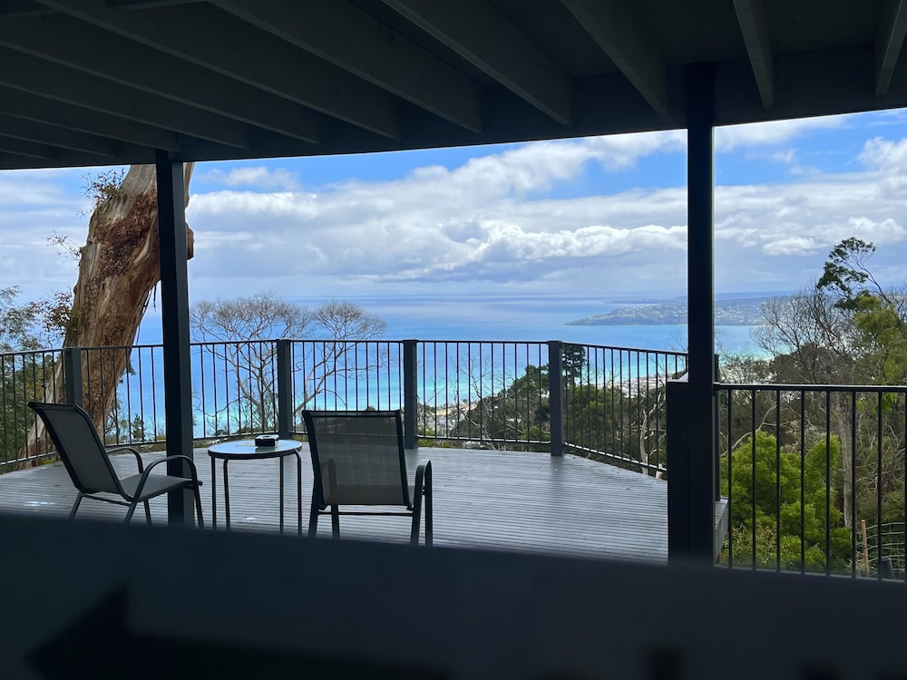 arthurs holiday villa