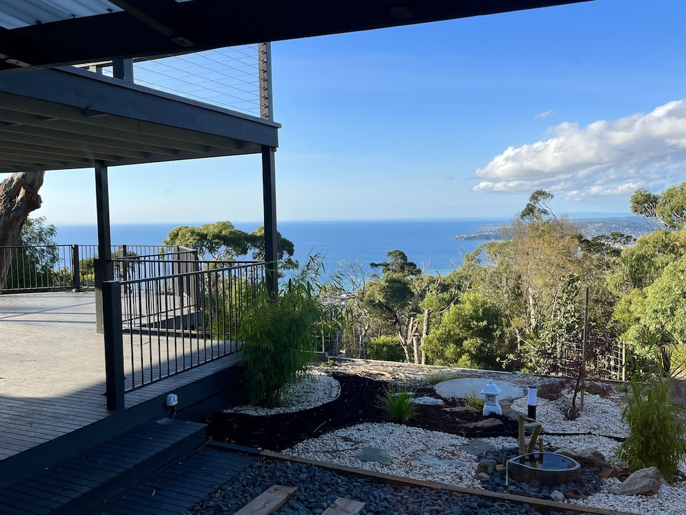 arthurs holiday villa