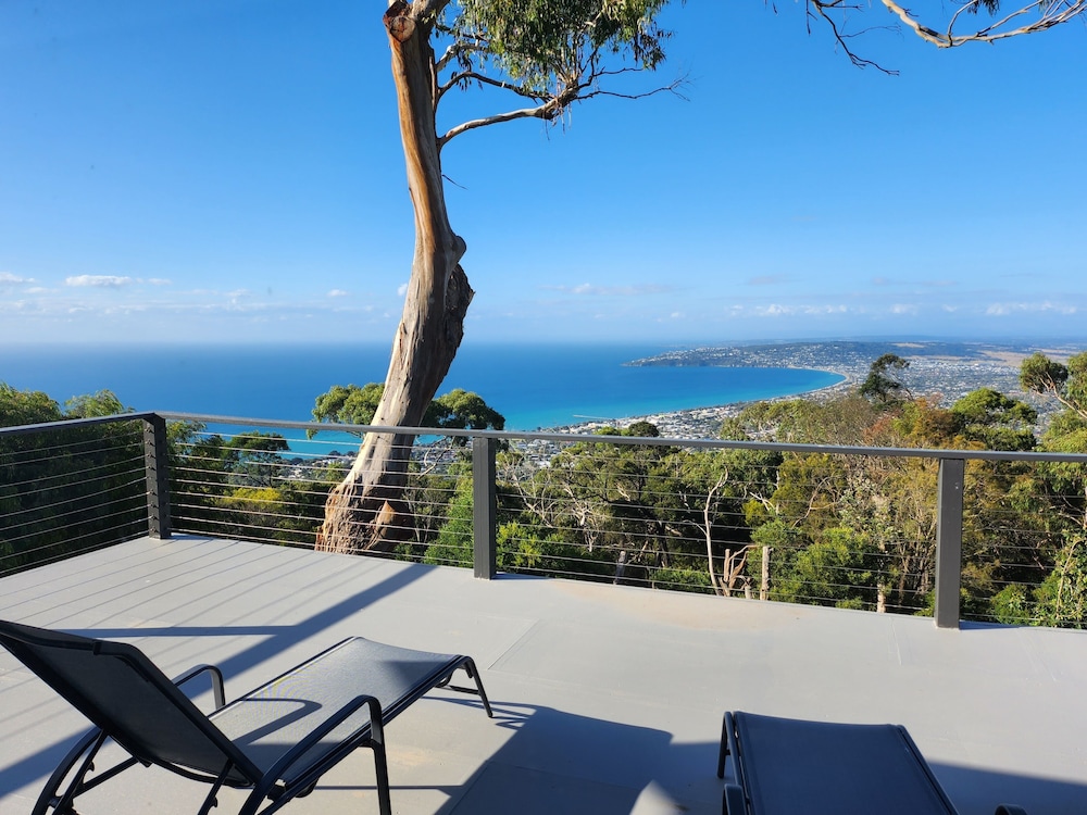 arthurs holiday villa