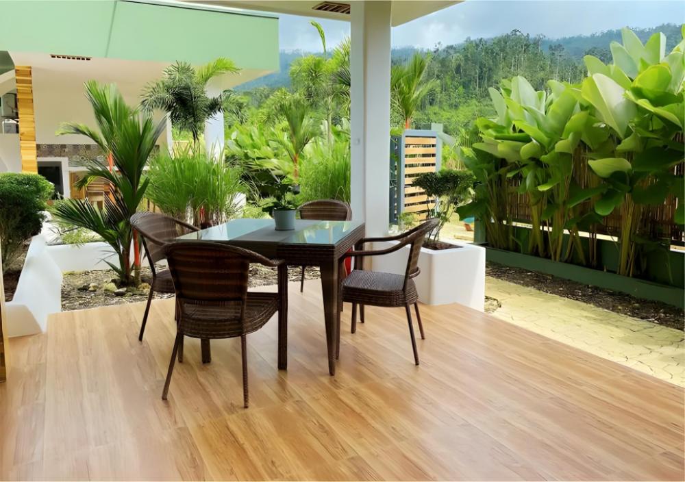 royal suites port barton