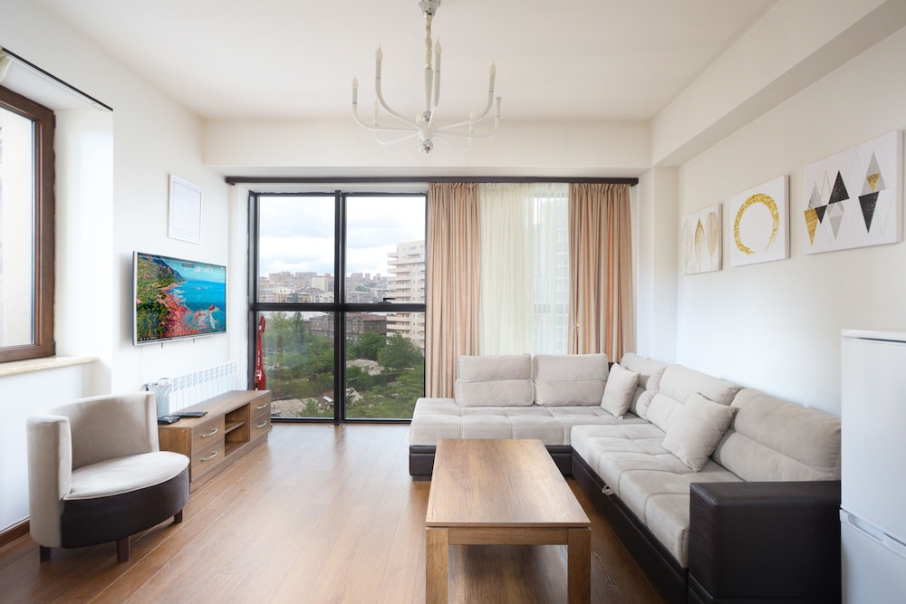 stay inn on buzand str 17