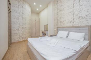 stay inn on buzand str 17
