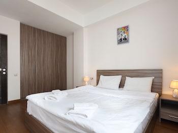 stay inn on buzand str 17