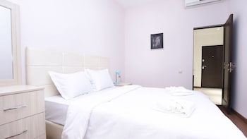 stay inn on buzand str 17