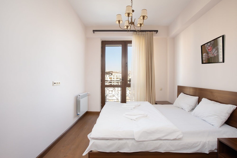 stay inn on buzand str 17