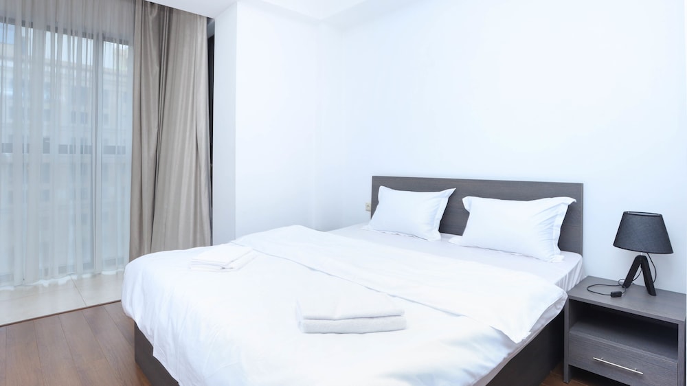 stay inn on buzand str 17