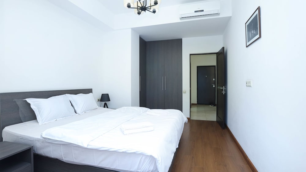stay inn on buzand str 17