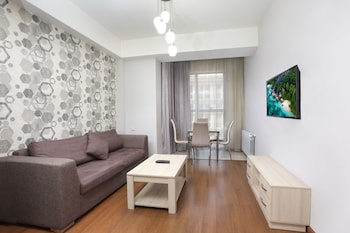stay inn on buzand str 17