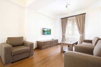 stay inn on buzand str 17