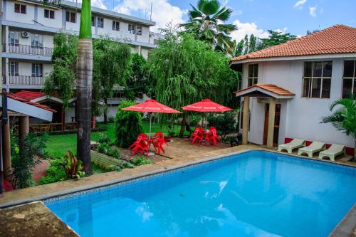 kilimanjaro crane hotel