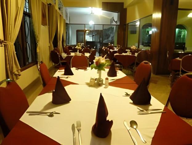 kilimanjaro crane hotel