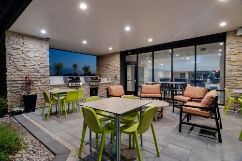 home2 suites by hilton bolingbrook chicago