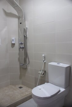 city inn hotel