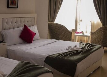 city inn hotel