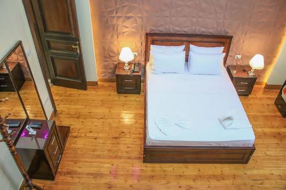 city inn hotel