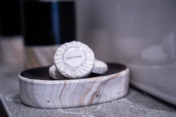 island sea side hotel adults only