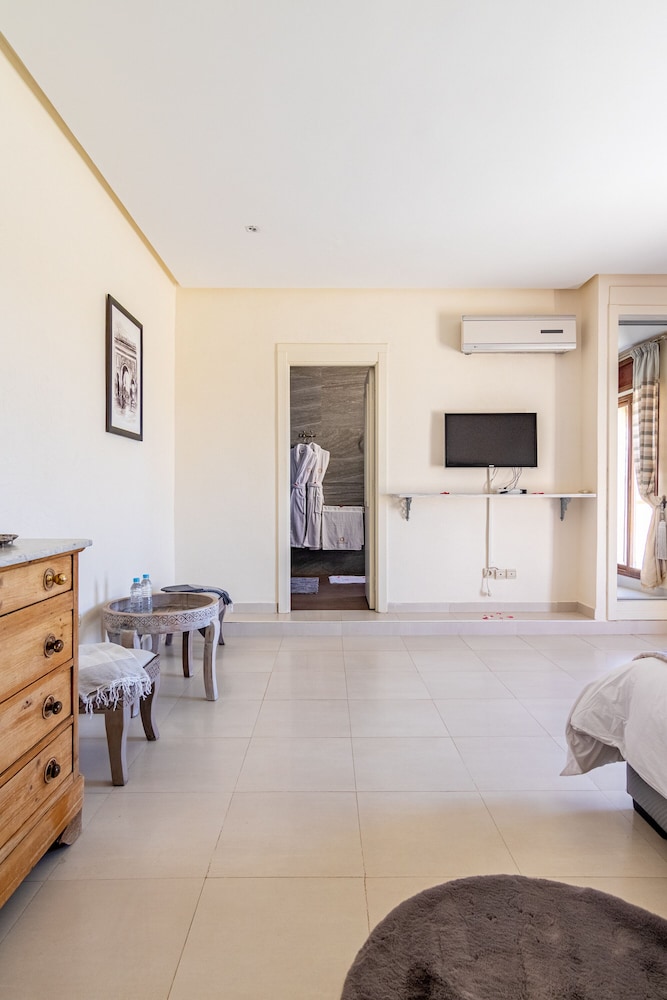 palais les sources de latlas and spa